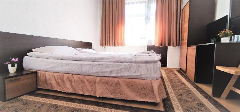 Djolevi Guesthouse Dobrinishte Εξωτερικό φωτογραφία